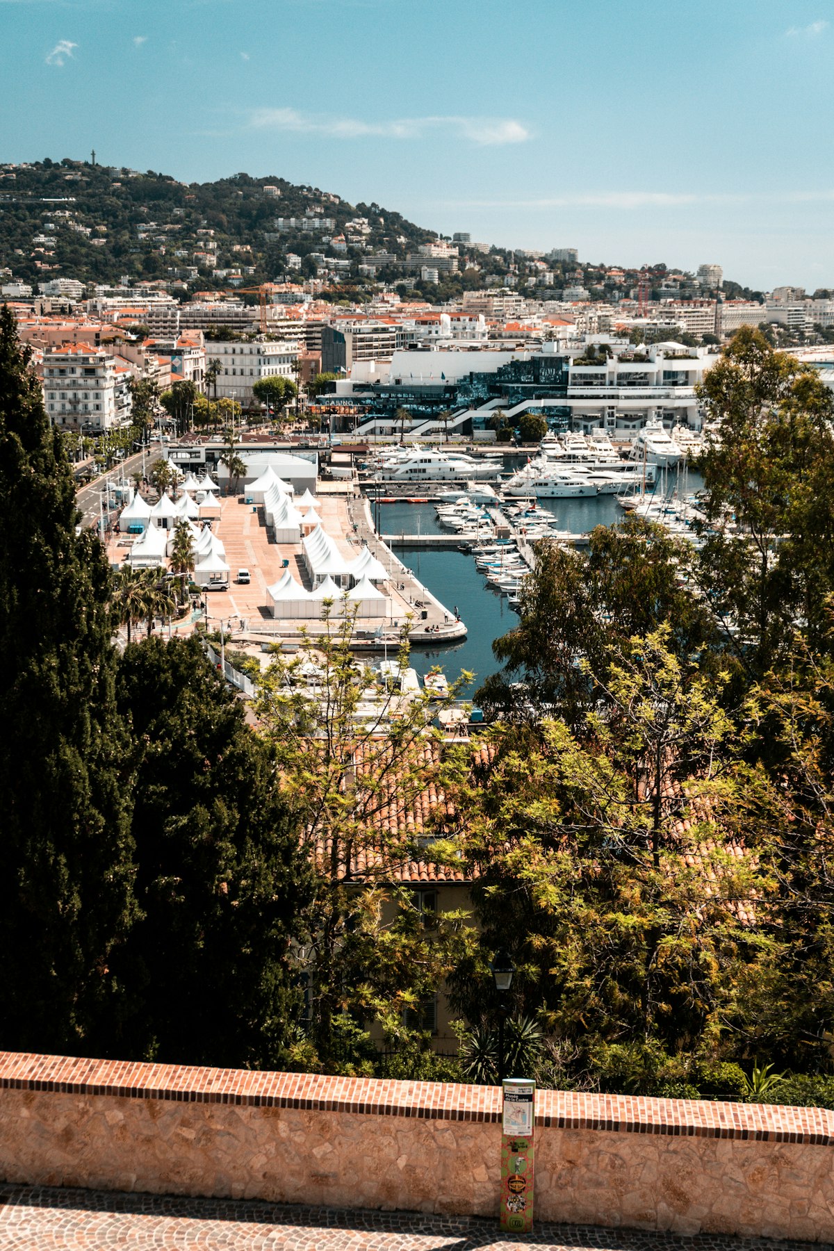 新艇クルーザーの価格相場